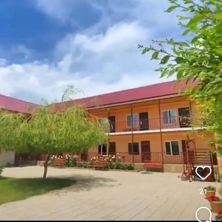 Altynai Guest House Cholpon-Ata Exterior photo