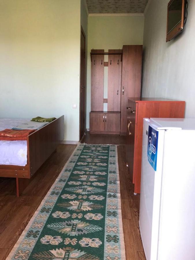 Altynai Guest House Cholpon-Ata Exterior photo