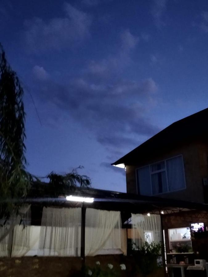 Altynai Guest House Cholpon-Ata Exterior photo